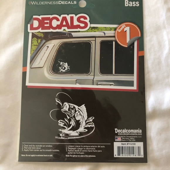 NWT DECALCOMANIA HOOKED FISH- BASS CAR DECAL - Picture 1 of 2